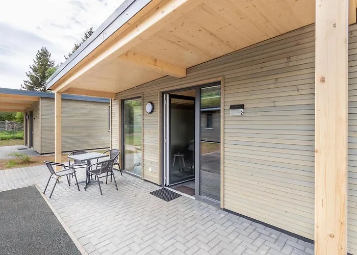 בית נופש Lakeside Hallschlag