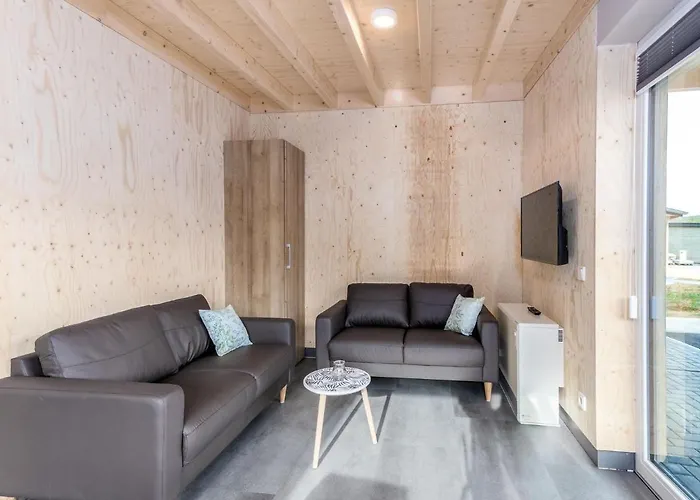 Lakeside * Hallschlag